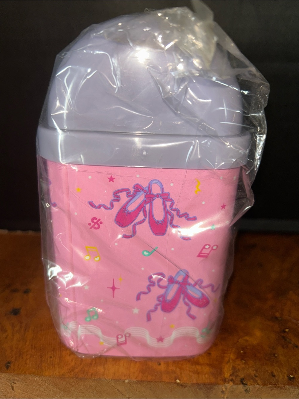 Sanrio Vintage 1996 Petite Plie Rubbish Can Swing Opening - Picture 5 of 6